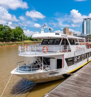 Sarawak River Cruise